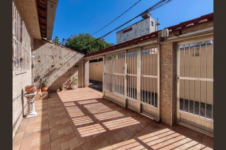 Casa à venda com 50m², 2 quartos e 1 vaga Casa à venda com 50m², 2 quartos e 1 vagaGaragem
