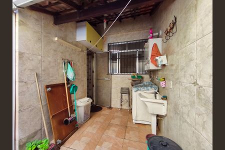 Casa à venda com 50m², 2 quartos e 1 vaga Casa à venda com 50m², 2 quartos e 1 vagaÁrea de Serviço