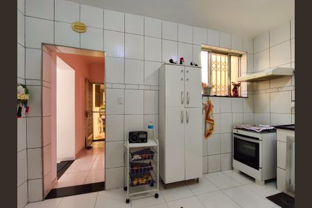 Casa à venda com 50m², 2 quartos e 1 vaga Casa à venda com 50m², 2 quartos e 1 vagaCozinha