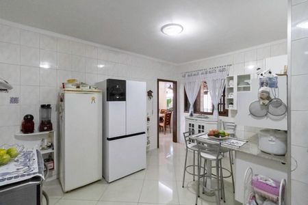 Casa à venda com 200m², 3 quartos e 2 vagas Casa à venda com 200m², 3 quartos e 2 vagasCozinha