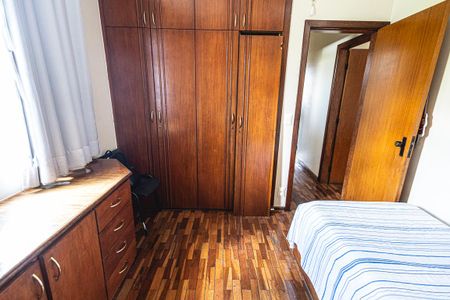 Apartamento à venda com 83m², 3 quartos e 2 vagas Apartamento à venda com 83m², 3 quartos e 2 vagasQuarto 3