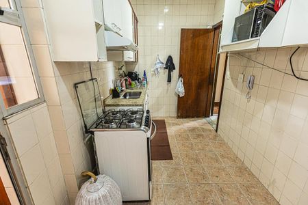 Apartamento à venda com 83m², 3 quartos e 2 vagas Apartamento à venda com 83m², 3 quartos e 2 vagasCozinha