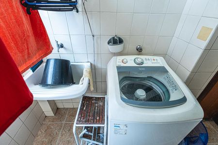 Apartamento à venda com 83m², 3 quartos e 2 vagas Apartamento à venda com 83m², 3 quartos e 2 vagasArea de serviço