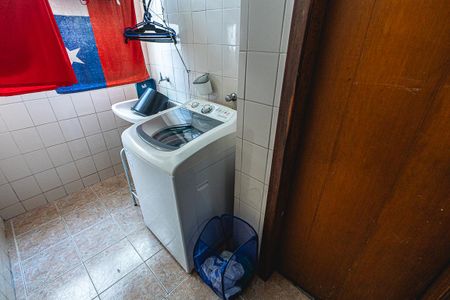 Apartamento à venda com 83m², 3 quartos e 2 vagas Apartamento à venda com 83m², 3 quartos e 2 vagasArea de serviço