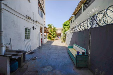 Casa à venda com 247m², 4 quartos e 4 vagas Casa à venda com 247m², 4 quartos e 4 vagasÁrea externa