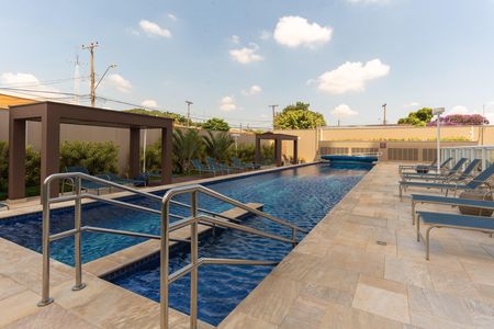 Apartamento à venda com 75m², 2 quartos e 2 vagasÁrea comum - Piscina