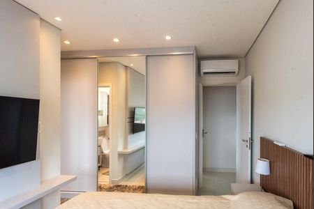 Apartamento à venda com 75m², 2 quartos e 2 vagasSuíte 1