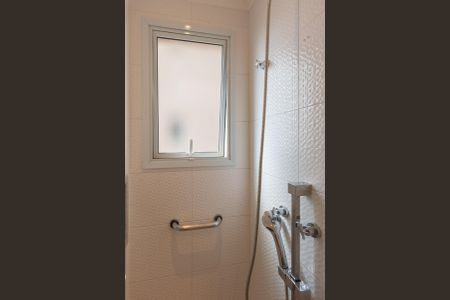 Apartamento à venda com 75m², 2 quartos e 2 vagasBanheiro da Suíte 2