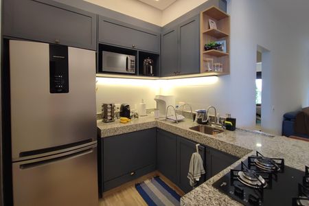 Apartamento à venda com 100m², 2 quartos e 2 vagas Apartamento à venda com 100m², 2 quartos e 2 vagasCozinha