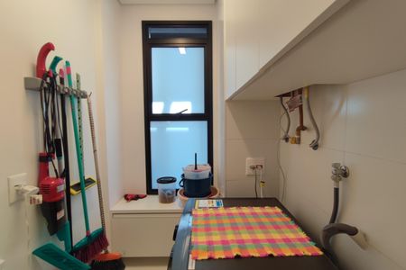 Apartamento à venda com 100m², 2 quartos e 2 vagas Apartamento à venda com 100m², 2 quartos e 2 vagasÁrea de Serviço