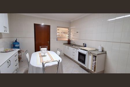 Casa à venda com 144m², 2 quartos e 1 vaga Casa à venda com 144m², 2 quartos e 1 vagaCozinha