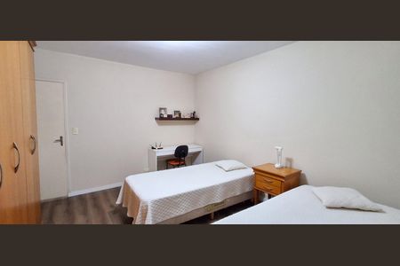 Casa à venda com 144m², 2 quartos e 1 vaga Casa à venda com 144m², 2 quartos e 1 vagaQuarto 2