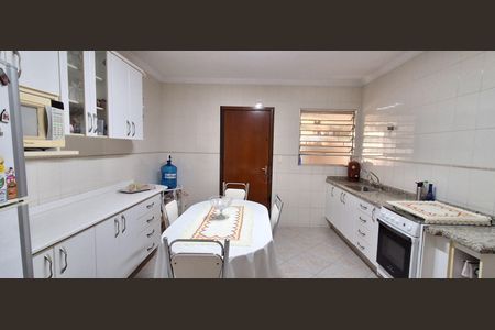Casa à venda com 144m², 2 quartos e 1 vaga Casa à venda com 144m², 2 quartos e 1 vagaCozinha