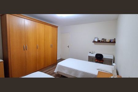 Casa à venda com 144m², 2 quartos e 1 vaga Casa à venda com 144m², 2 quartos e 1 vagaQuarto 2