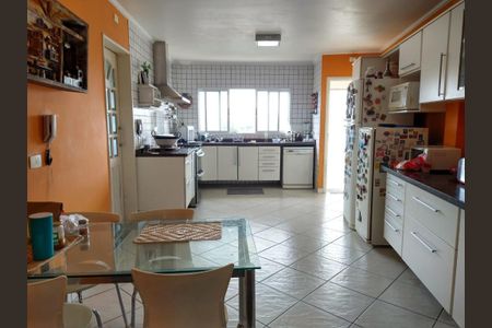 Casa à venda com 430m², 4 quartos e 5 vagas