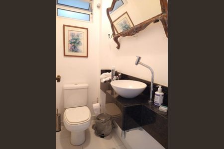 Casa à venda com 430m², 4 quartos e 5 vagas