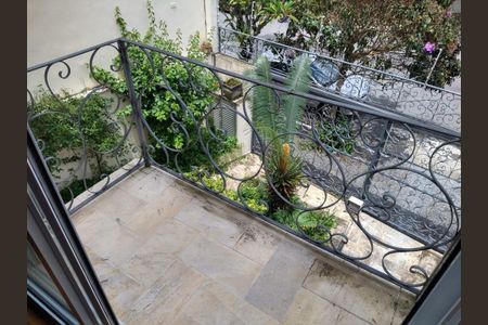 Casa à venda com 430m², 4 quartos e 5 vagas