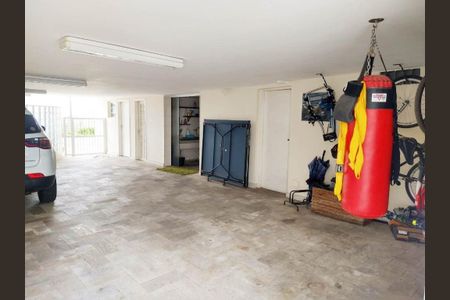 Casa à venda com 430m², 4 quartos e 5 vagas