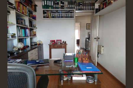 Casa à venda com 430m², 4 quartos e 5 vagas