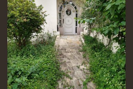 Casa à venda com 430m², 4 quartos e 5 vagas