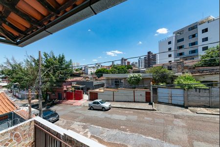 Casa à venda com 360m², 6 quartos e 2 vagas Casa à venda com 360m², 6 quartos e 2 vagas Casa 2 Quarto 4/Vista