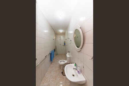 Casa à venda com 360m², 6 quartos e 2 vagas Casa à venda com 360m², 6 quartos e 2 vagasBanheiro da Suíte