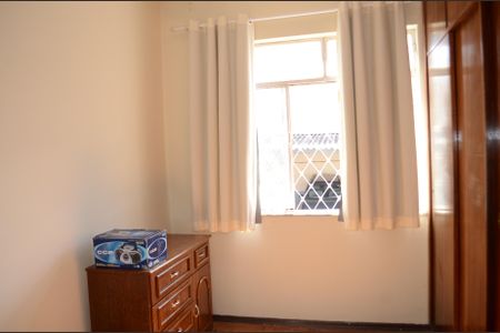 Apartamento à venda com 77m², 3 quartos e 1 vagaQuarto 2