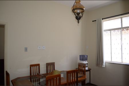 Apartamento à venda com 77m², 3 quartos e 1 vagaSala de Jantar