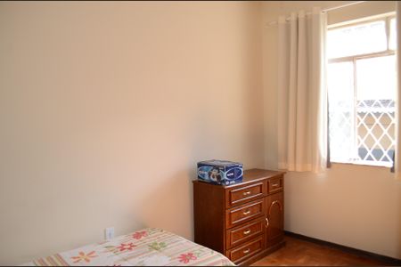 Apartamento à venda com 77m², 3 quartos e 1 vagaQuarto 2