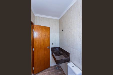 Casa à venda com 181m², 3 quartos e 4 vagas Casa à venda com 181m², 3 quartos e 4 vagasBanheiro suite