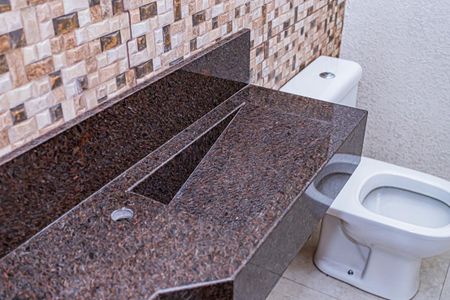 Casa à venda com 181m², 3 quartos e 4 vagas Casa à venda com 181m², 3 quartos e 4 vagasLavabo