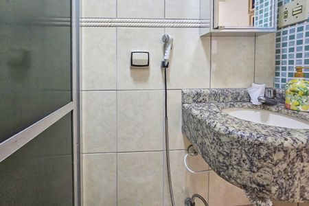 Apartamento para alugar com 94m², 3 quartos e 1 vaga Apartamento para alugar com 94m², 3 quartos e 1 vagaBanheiro