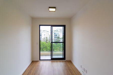 Sala de apartamento para alugar com 1 quarto, 31m² em Santo Amaro, São Paulo