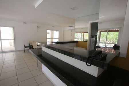 Casa à venda com 116m², 4 quartos e 2 vagas Casa à venda com 116m², 4 quartos e 2 vagasÁrea comum - Salão de festas
