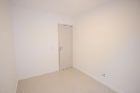 Casa à venda com 116m², 4 quartos e 2 vagas Casa à venda com 116m², 4 quartos e 2 vagasQuarto 4