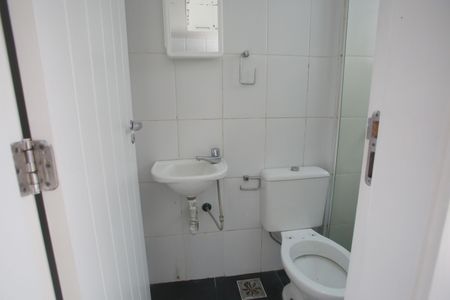 Casa à venda com 116m², 4 quartos e 2 vagas Casa à venda com 116m², 4 quartos e 2 vagasBanheiro de Serviço