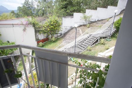 Casa à venda com 116m², 4 quartos e 2 vagas Casa à venda com 116m², 4 quartos e 2 vagasVaranda da Suíte