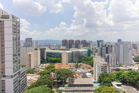 Apartamento à venda com 180m², 4 quartos e 3 vagas Apartamento à venda com 180m², 4 quartos e 3 vagasVista da Suíte 3