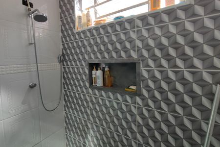 Casa à venda com 96m², 4 quartos e 3 vagas Casa à venda com 96m², 4 quartos e 3 vagasBanheiro