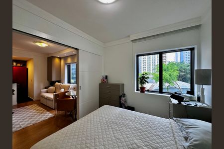 Apartamento à venda com 34m², 1 quarto e 1 vaga Apartamento à venda com 34m², 1 quarto e 1 vagaSuíte