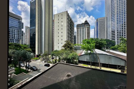 Apartamento à venda com 34m², 1 quarto e 1 vaga Apartamento à venda com 34m², 1 quarto e 1 vagaVista