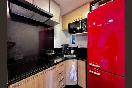 Apartamento à venda com 34m², 1 quarto e 1 vaga Apartamento à venda com 34m², 1 quarto e 1 vagaCozinha