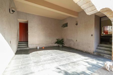 Casa à venda com 210m², 3 quartos e 2 vagasGaragem