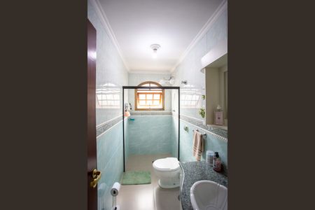 Casa à venda com 177m², 2 quartos e 2 vagasBanheiro Social