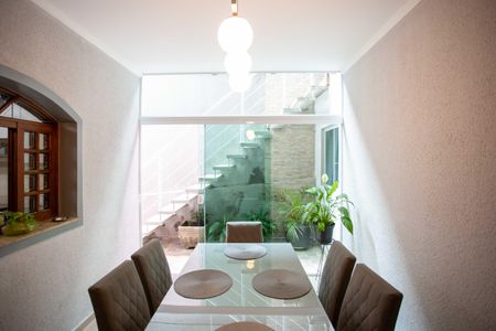 Casa à venda com 177m², 2 quartos e 2 vagasSala de Jantar