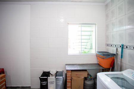 Casa à venda com 177m², 2 quartos e 2 vagasÁrea de Serviço