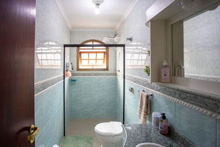 Casa à venda com 177m², 2 quartos e 2 vagasBanheiro Social