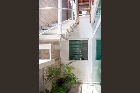 Casa à venda com 177m², 2 quartos e 2 vagasÁrea comum