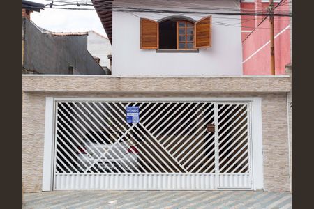 Casa à venda com 177m², 2 quartos e 2 vagasFachada/Placa