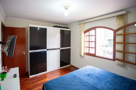 Casa à venda com 177m², 2 quartos e 2 vagasQuarto 1